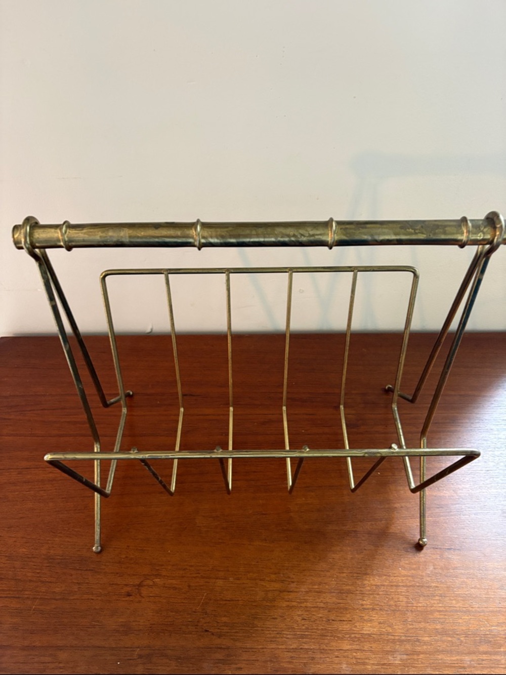 VINTAGE - Brass Metal Record/Magazine Rack - Picture 5 of 7